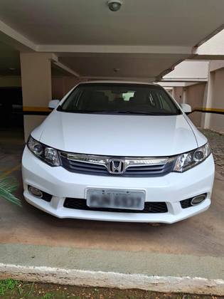HONDA CIVIC 1.8 LXS 16V FLEX 4P AUTOMÁTICO